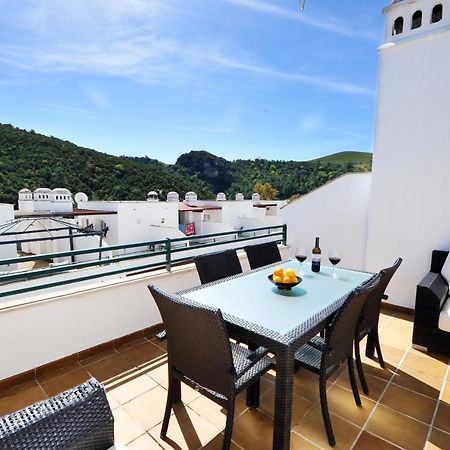 3 Bedroom Townhouse Benahavis Village Kültér fotó