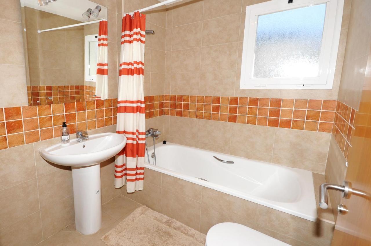 3 Bedroom Townhouse Benahavis Village Kültér fotó